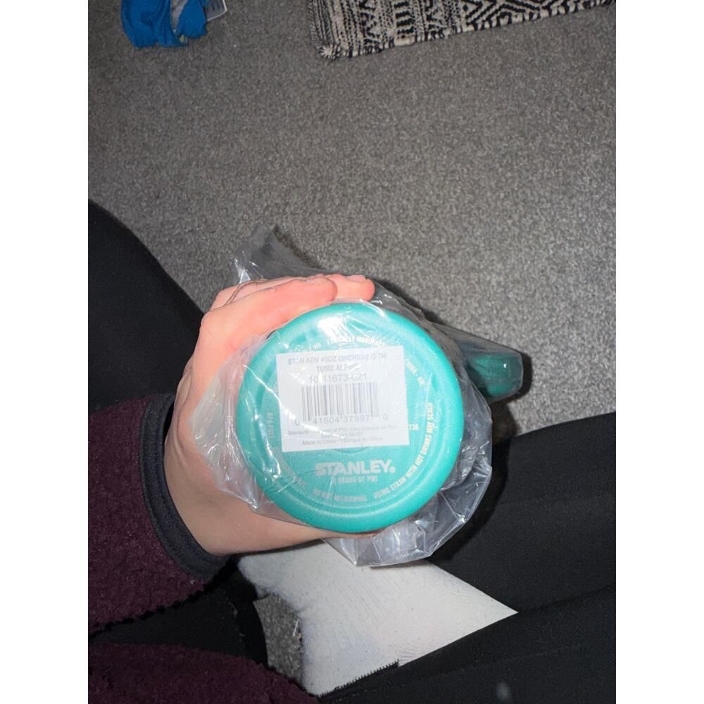 Stanley Quencher H2.0 FlowState Tumbler in Alpine - NEW - Picture 2 of 2